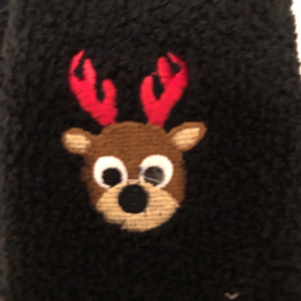 𝅺REINDEER Women’s Fuzzy Socks